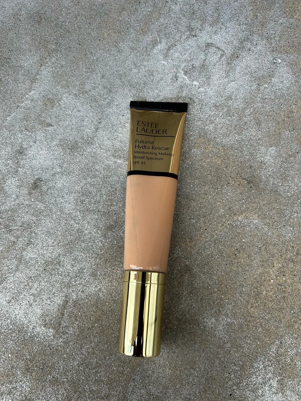 Estee Lauder Futurist Hydra Rescue Moisturizing Makeup - Beige